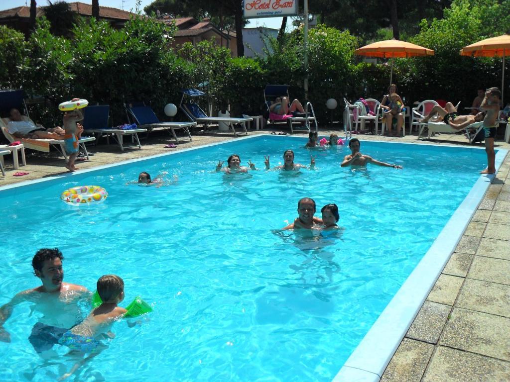 Hotel Zani Cervia Exterior foto